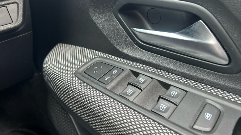 Dacia Jogger 1.0 TCe Comfort 5dr Petrol Estate